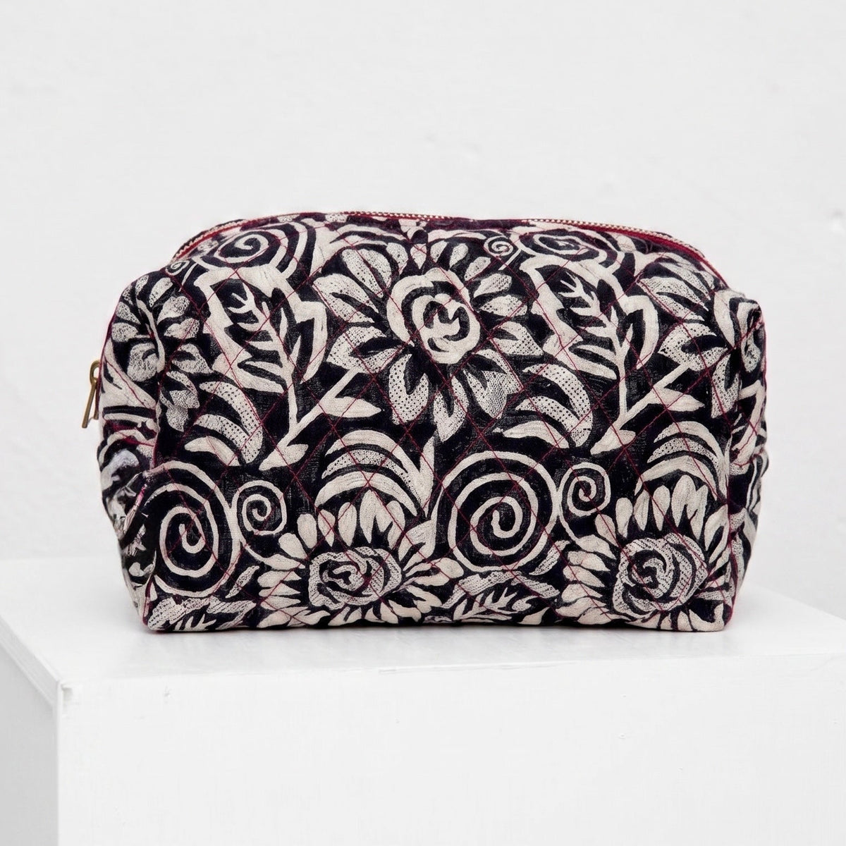 Sari toilettaske