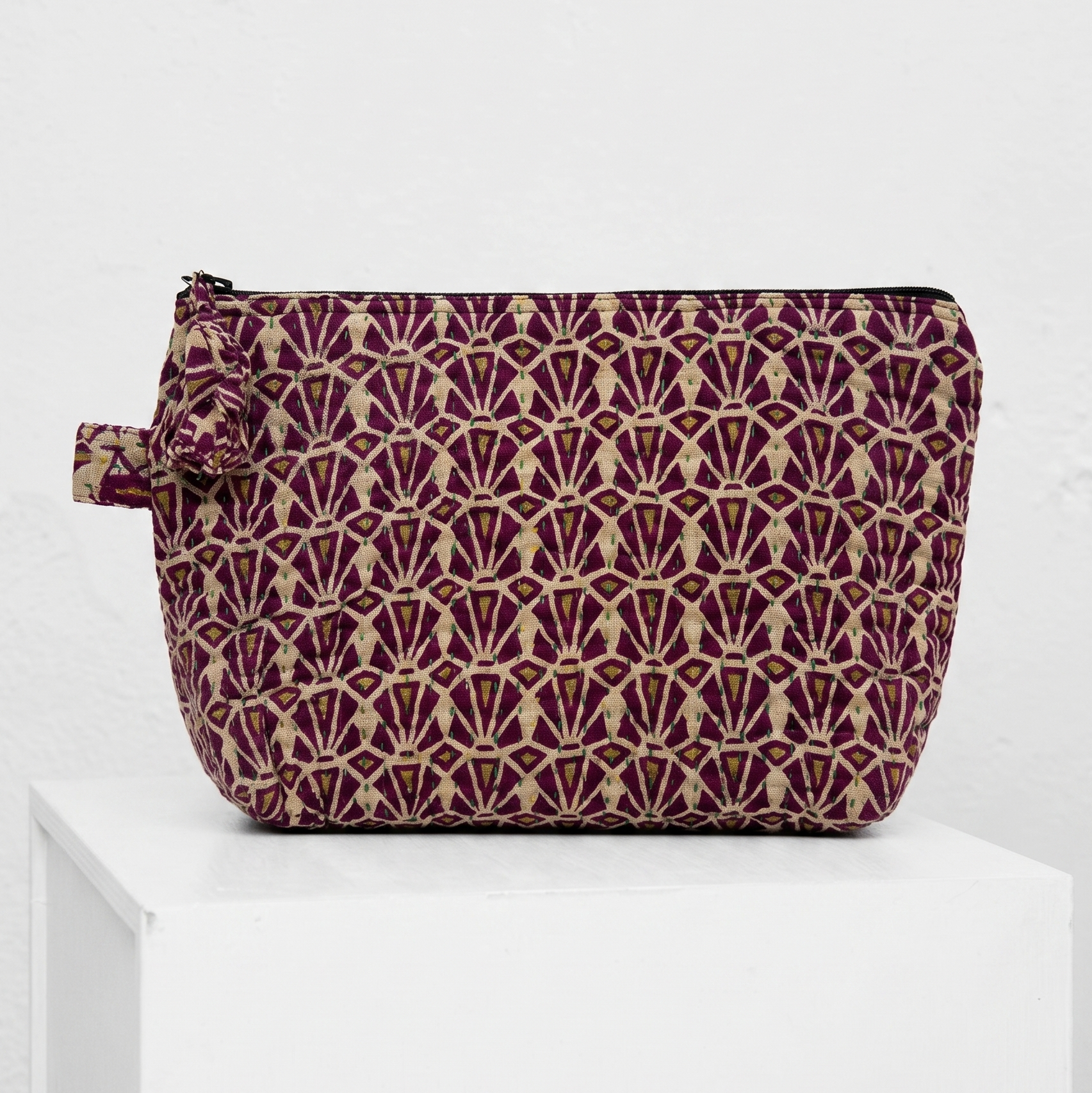 Sari toiletry bag (large)