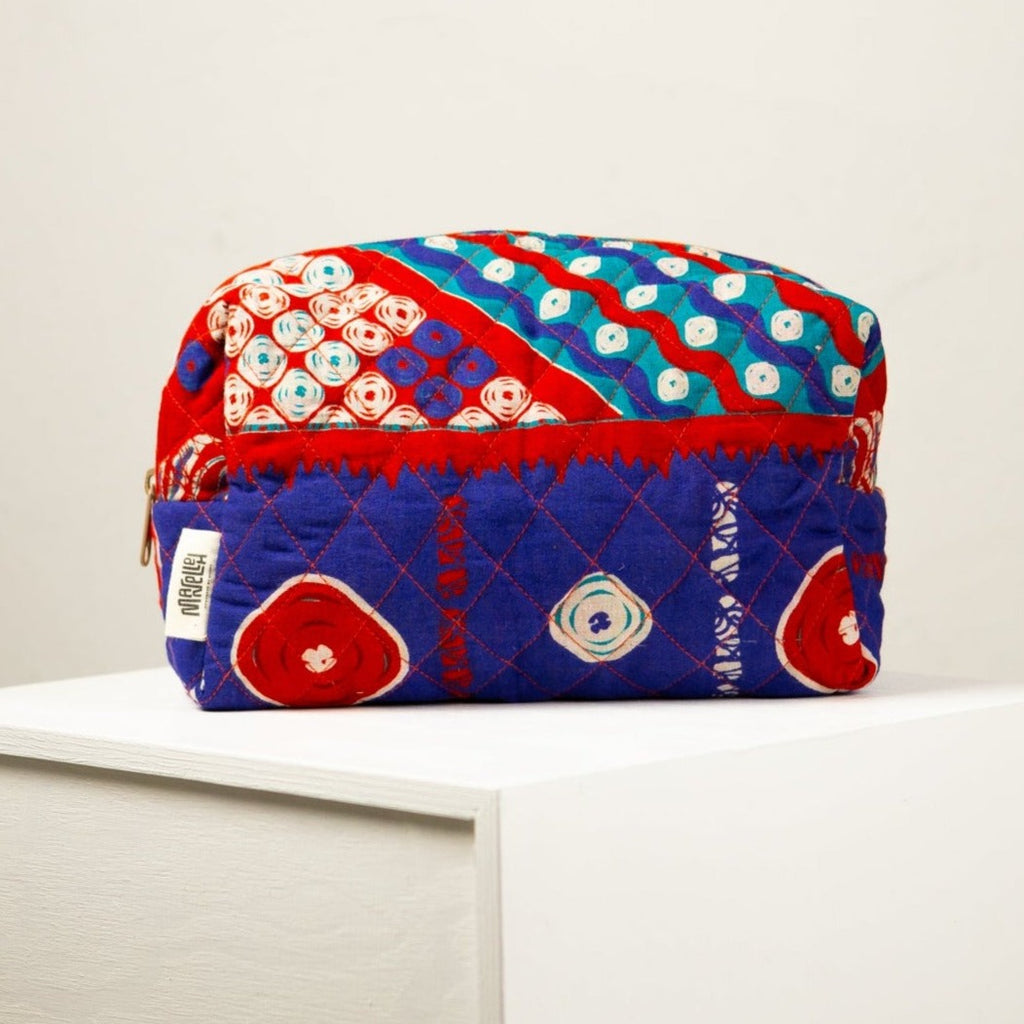 Sari toiletry bag