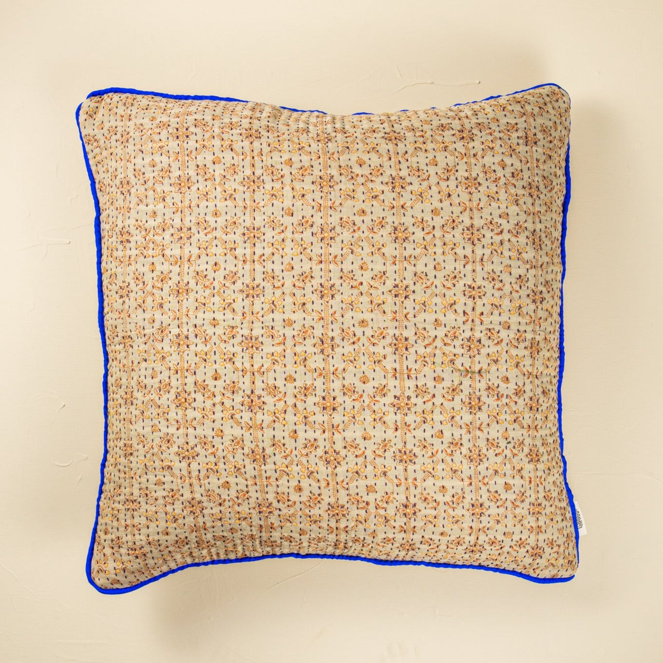 Unique kantha sari silk pillow 60 x 60 cm