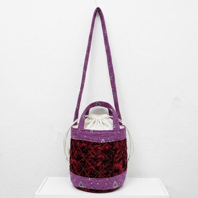 Sari bucket bag