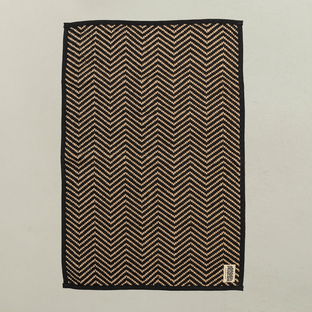 Dørmåtte 60 x 90 (zig-zag jute-sort)