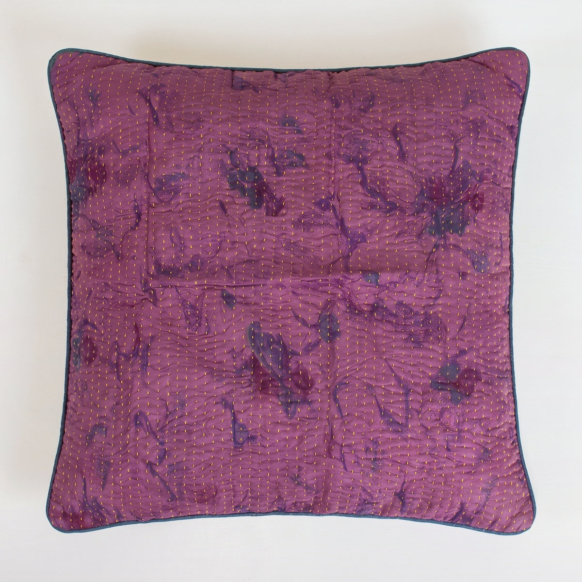 Unika kantha sari silkepude 60 x 60 cm