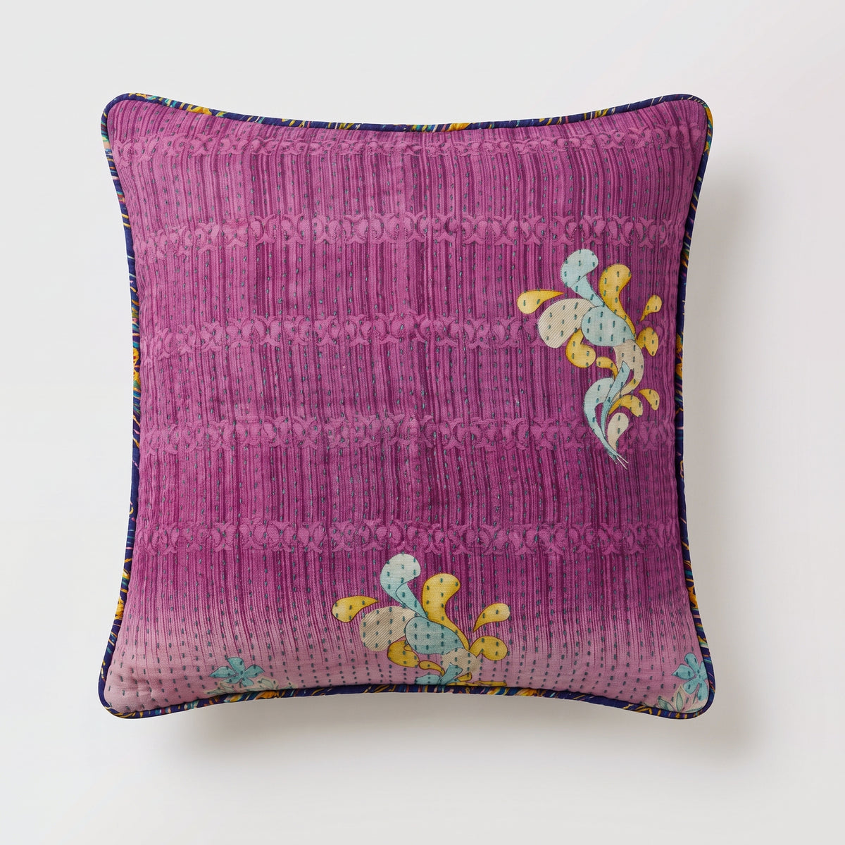 Unika kantha sari bomuldspude 50 x 50