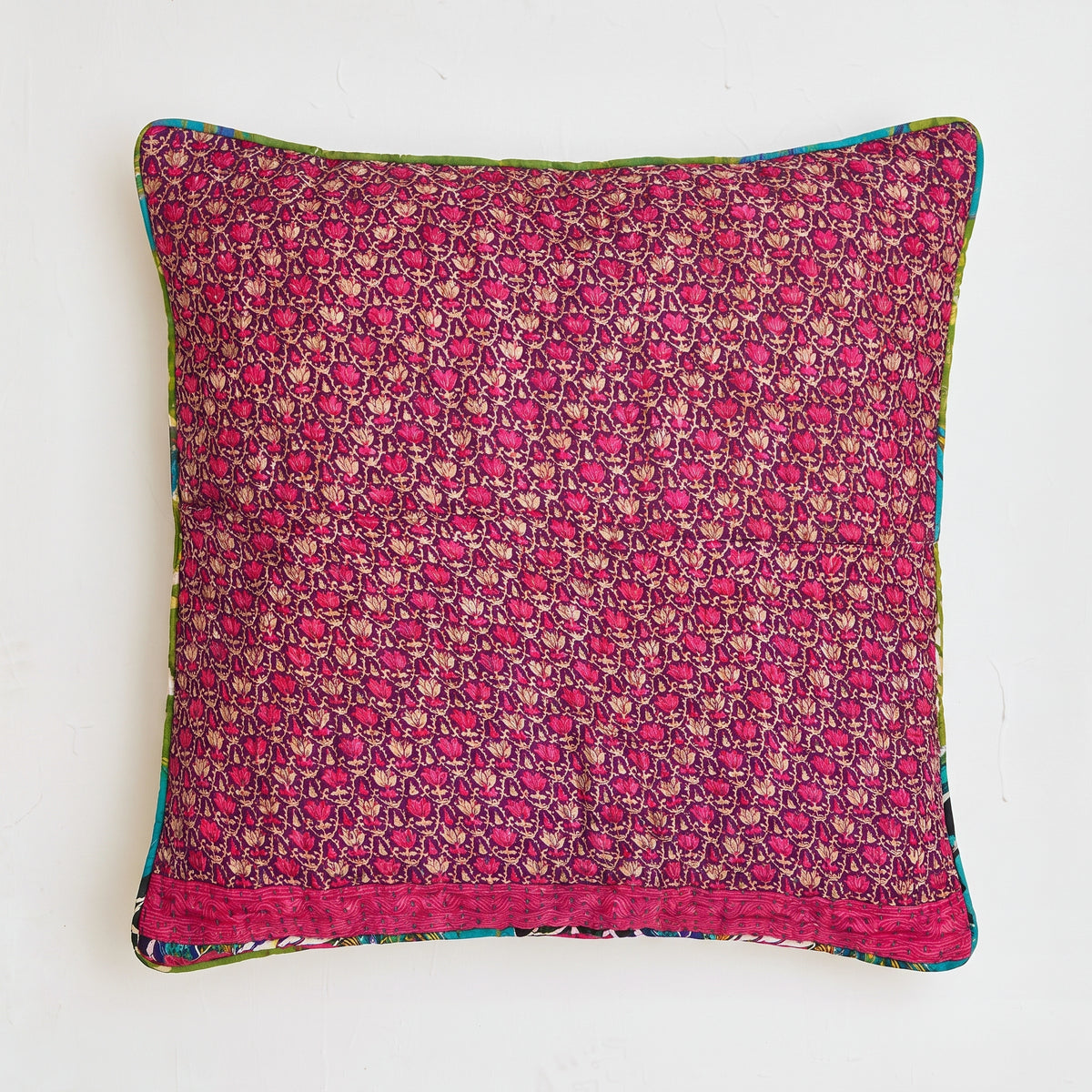 Unika kantha sari silkepude 60 x 60 cm