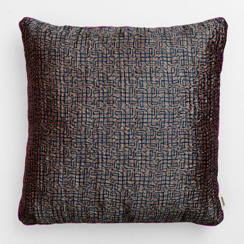 Unika kantha sari silkepude 60 x 60 cm