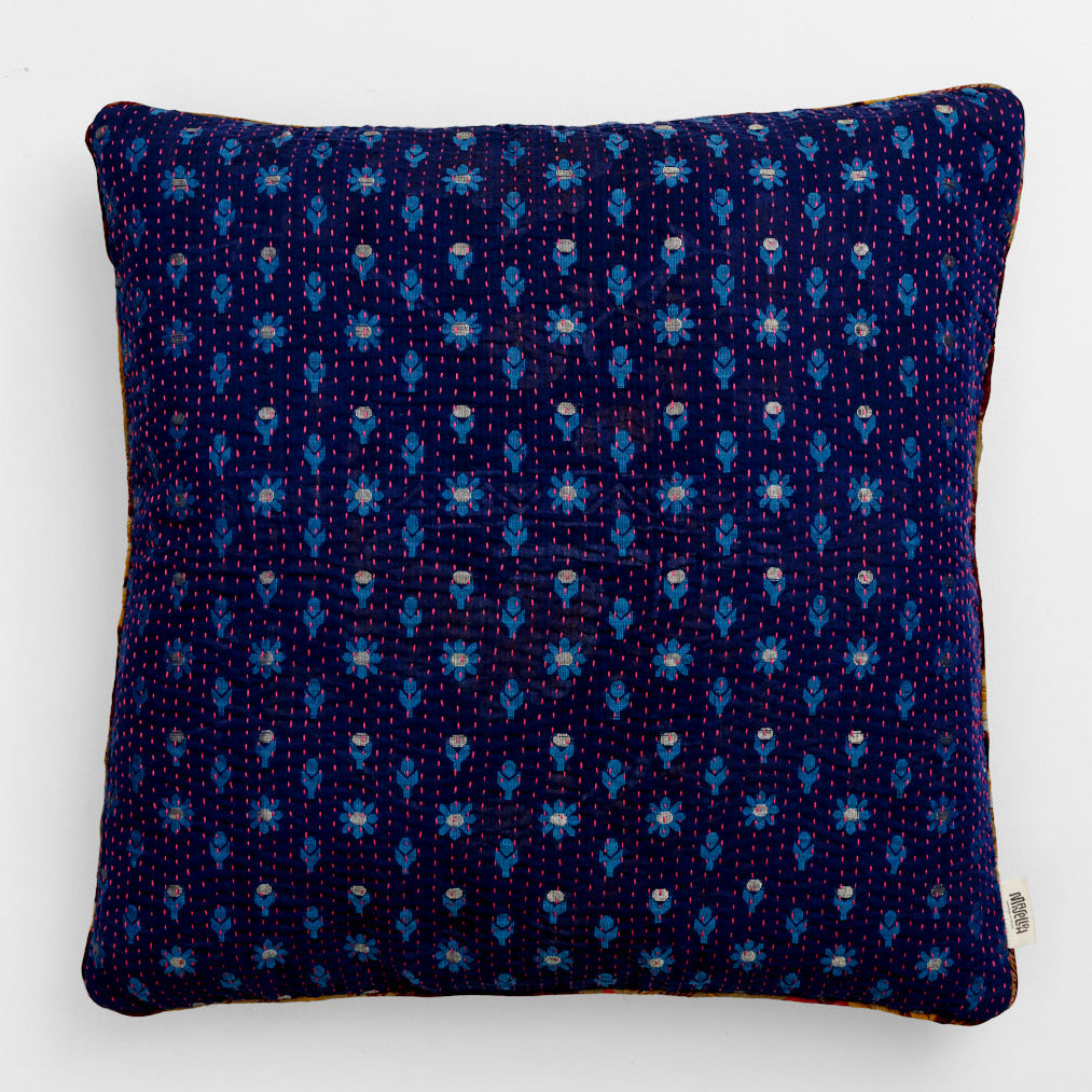 Unika kantha sari silkepude 60 x 60 cm