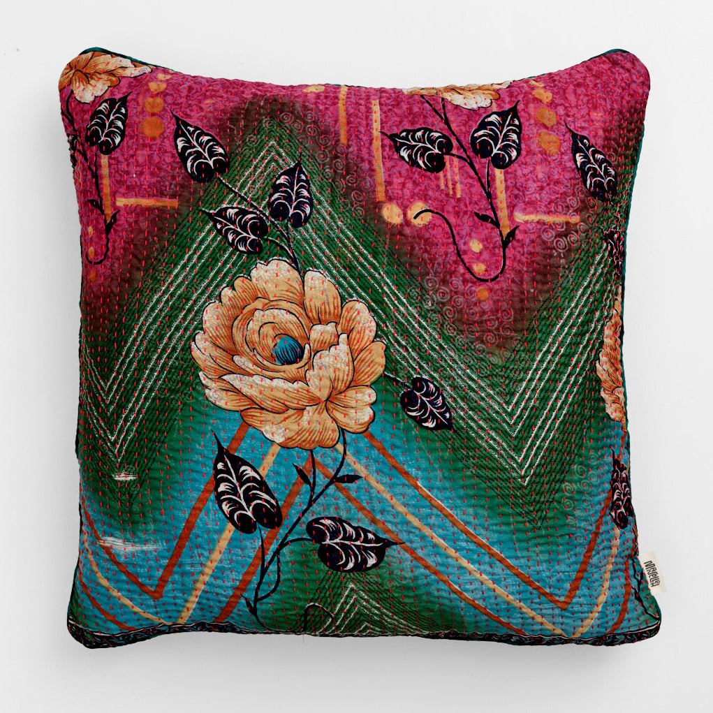 Unika kantha sari silkepude 60 x 60 cm