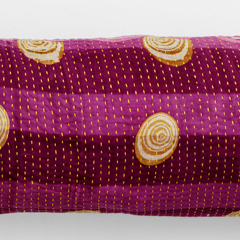 <tc>Unique kantha sari cotton pillow 60 x 60</tc>