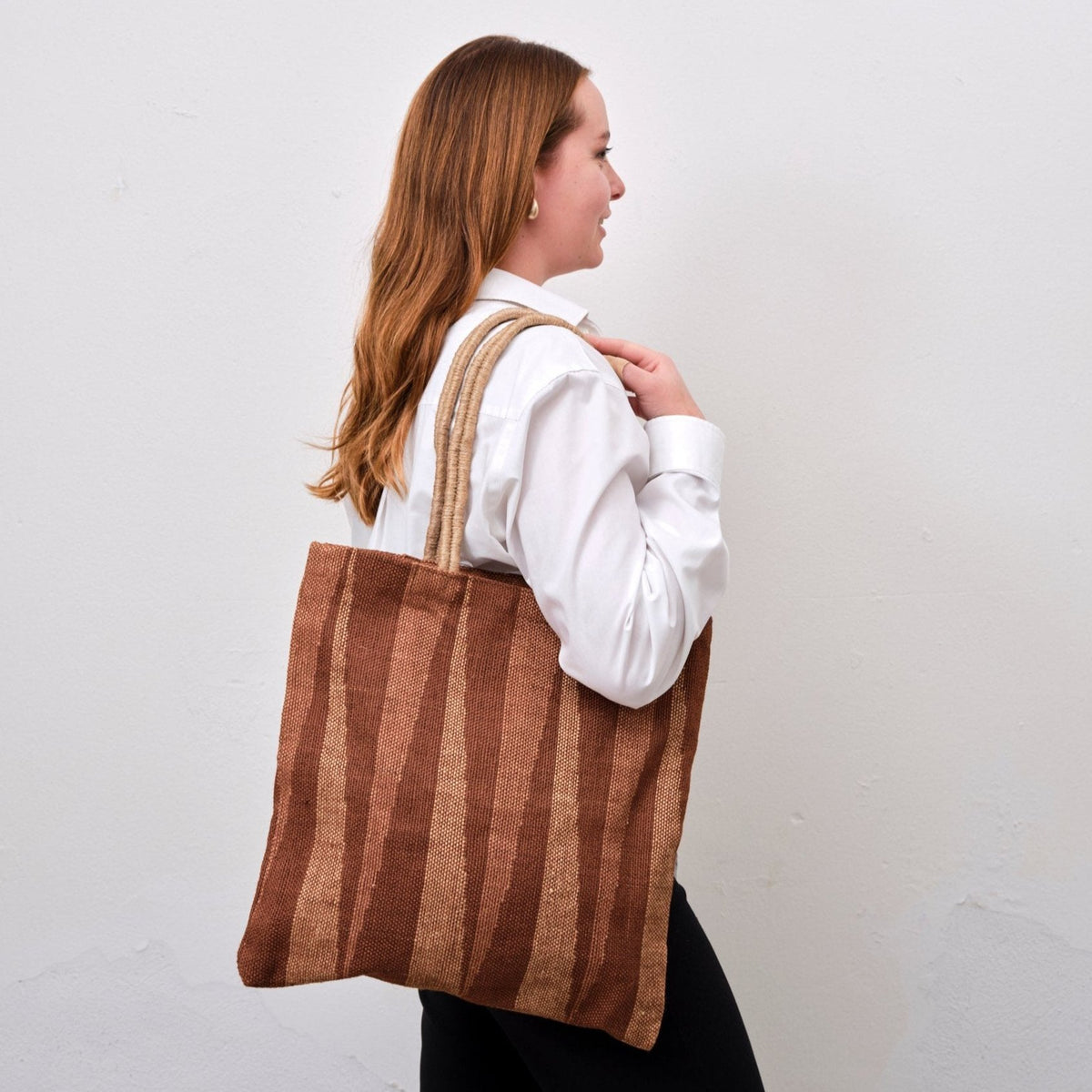 Shopper (brun ikat jute)