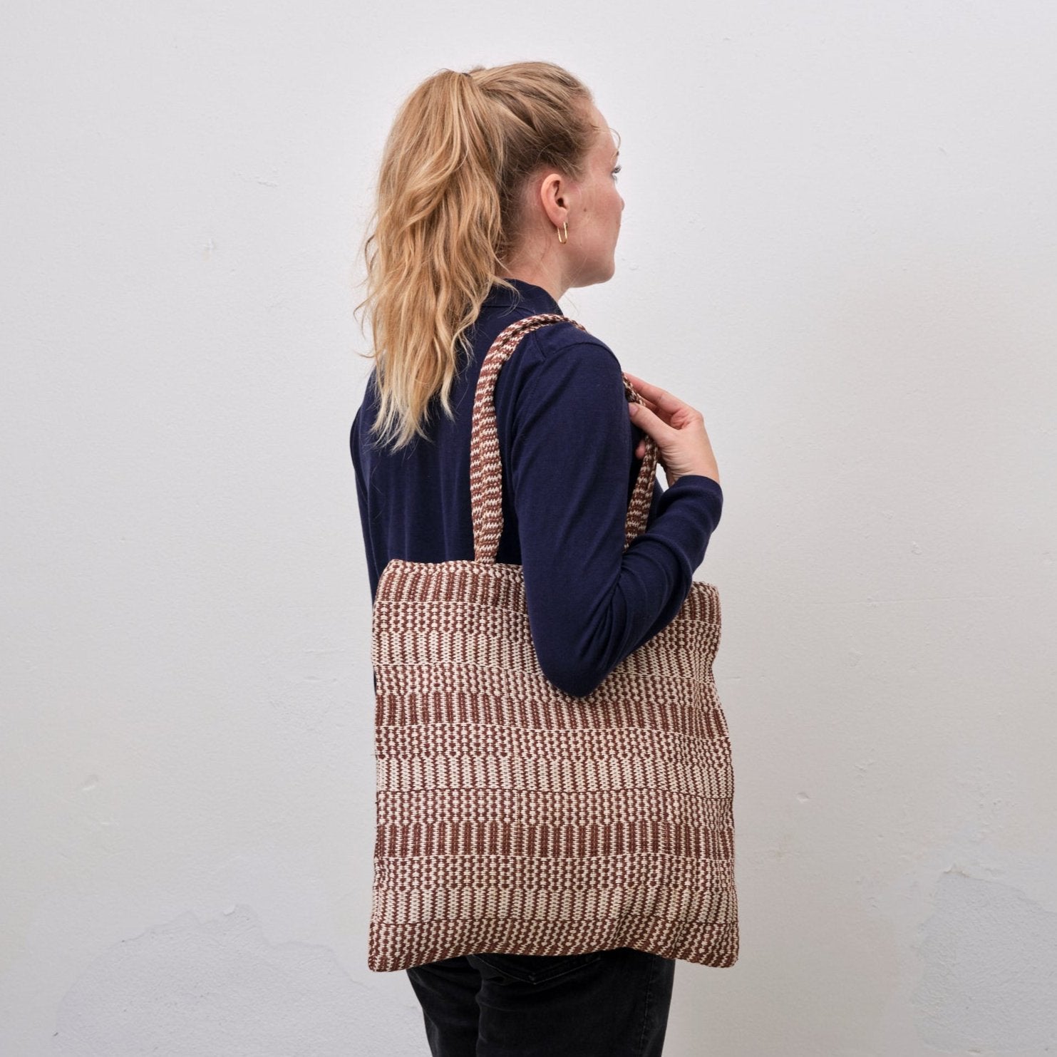 Shopper (brown burlap)