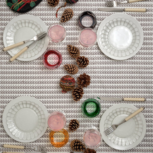 Dug - The golden leaves