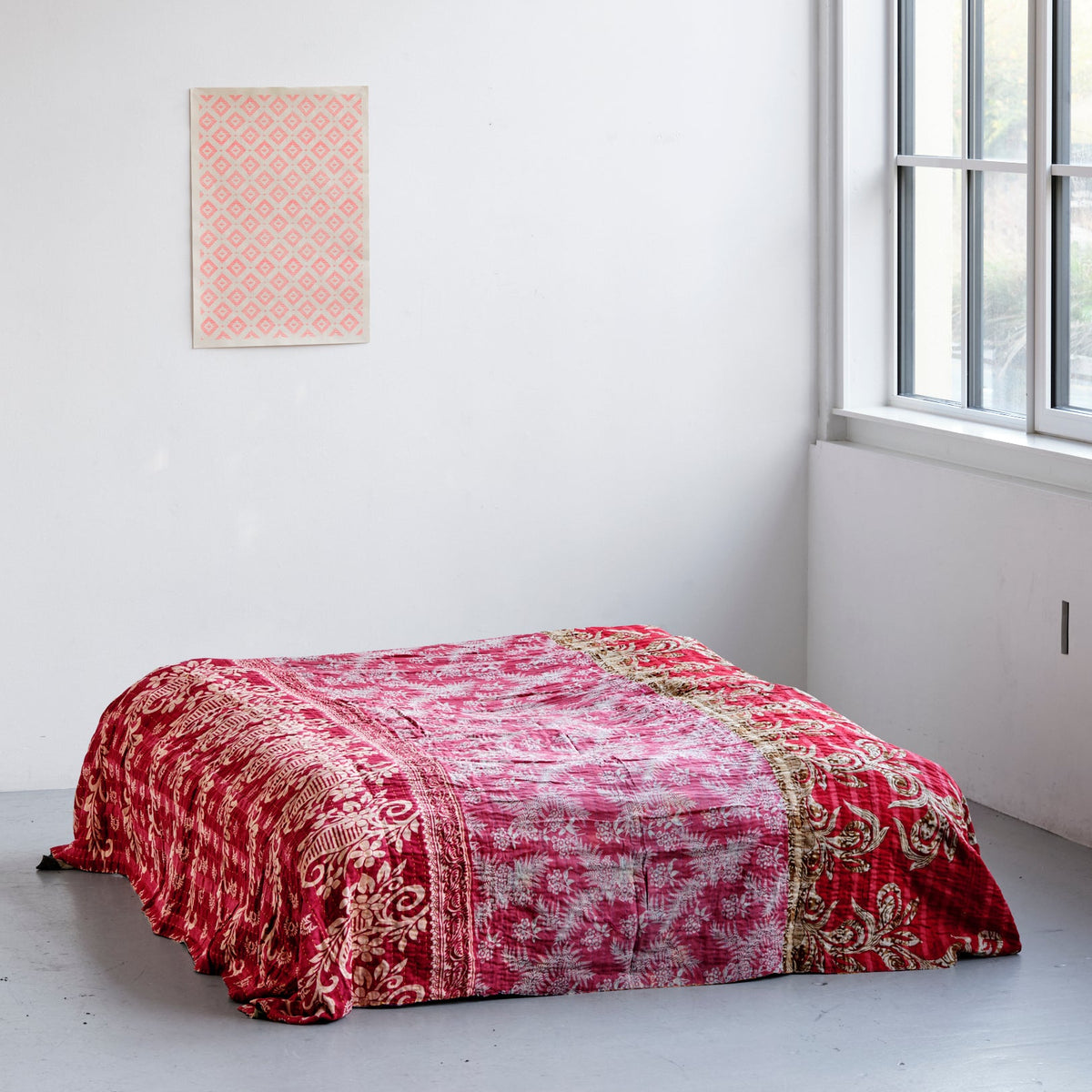 Unika sengetæppe 240 x 260 cm