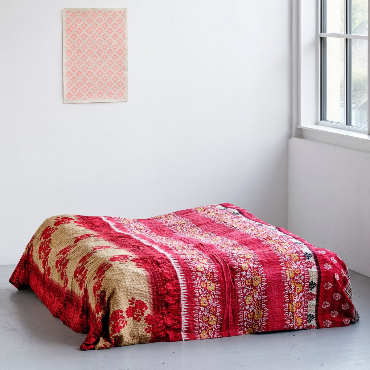 Unika sengetæppe 240 x 260 cm