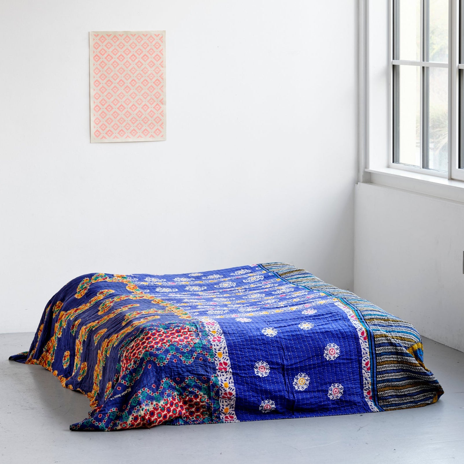 Unika sengetæppe 240 x 260 cm