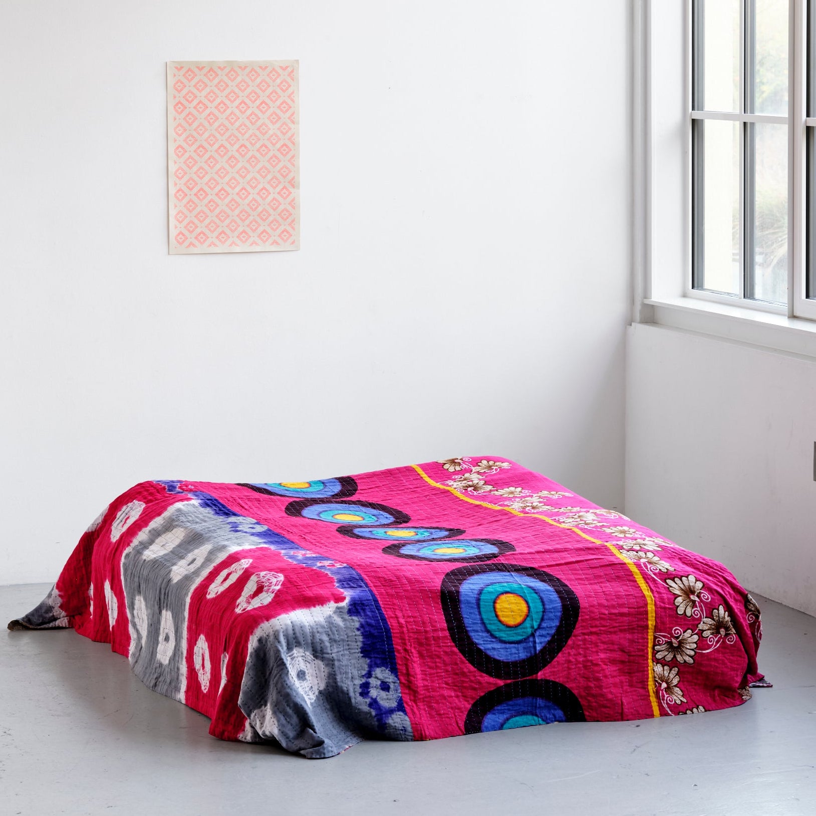 Unika sengetæppe 240 x 260 cm