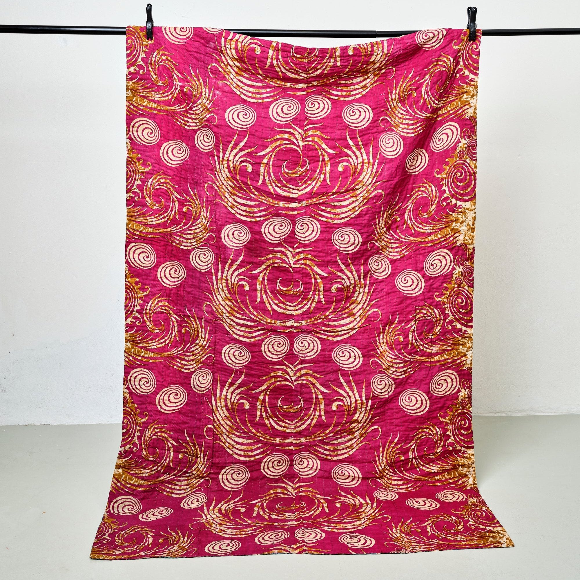 Unika sari kantha tæppe 120 x 200 cm