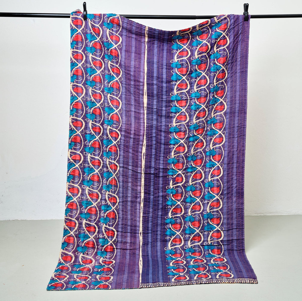 Unika sari kantha tæppe 120 x 200 cm