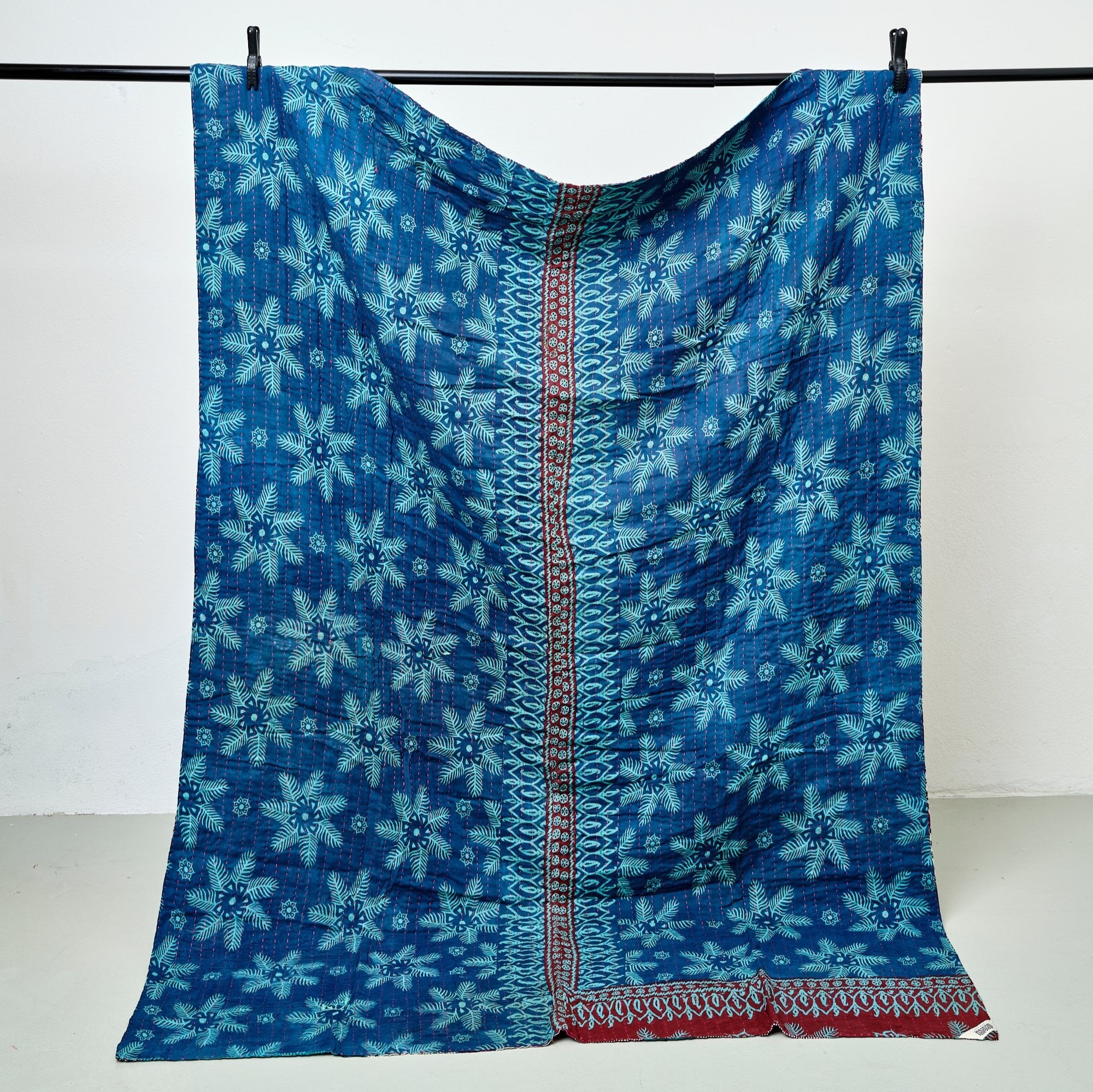 Unika sari kantha tæppe 140 x 200 cm