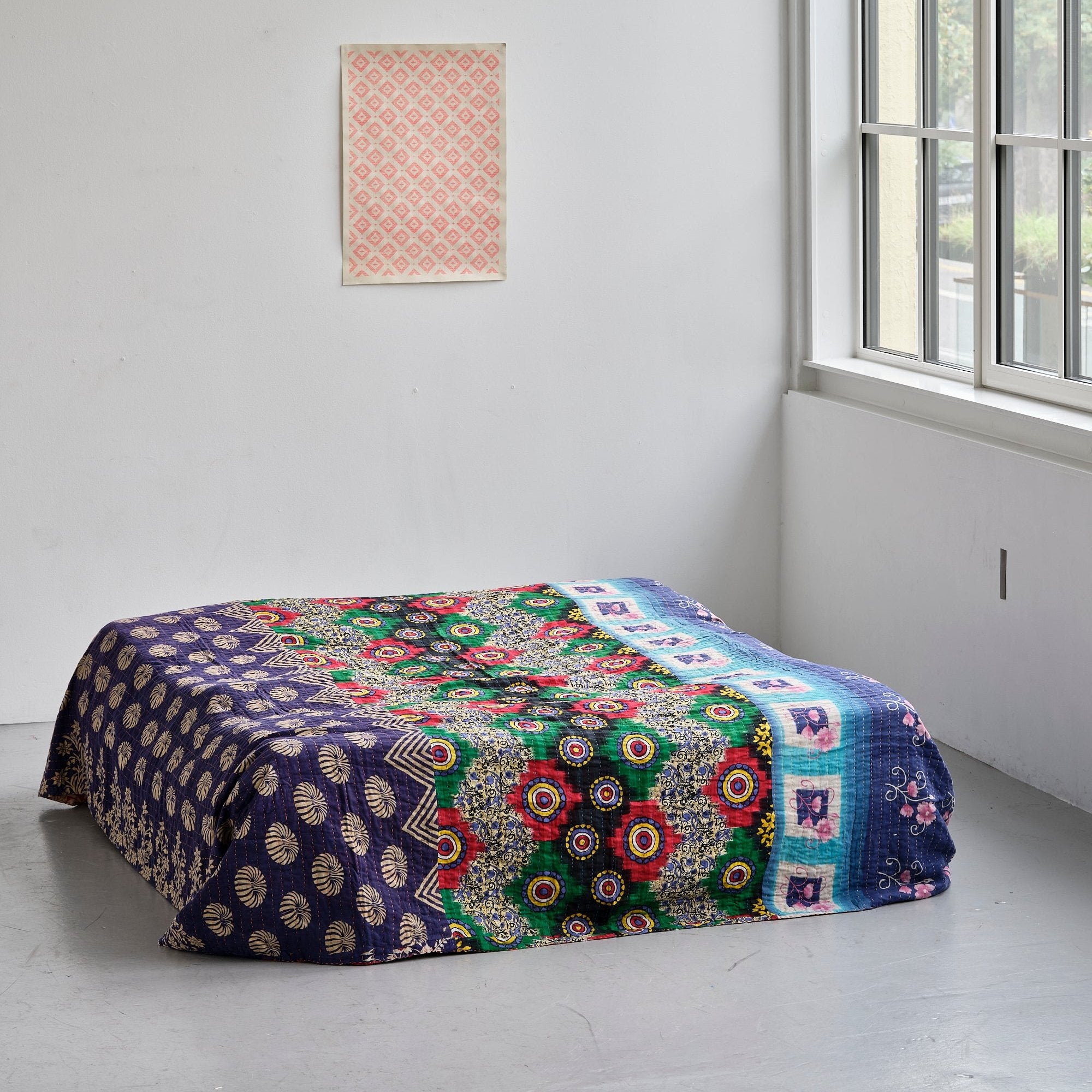 <tc>One-of-a-kind bedspread 240 x 260 cm</tc>