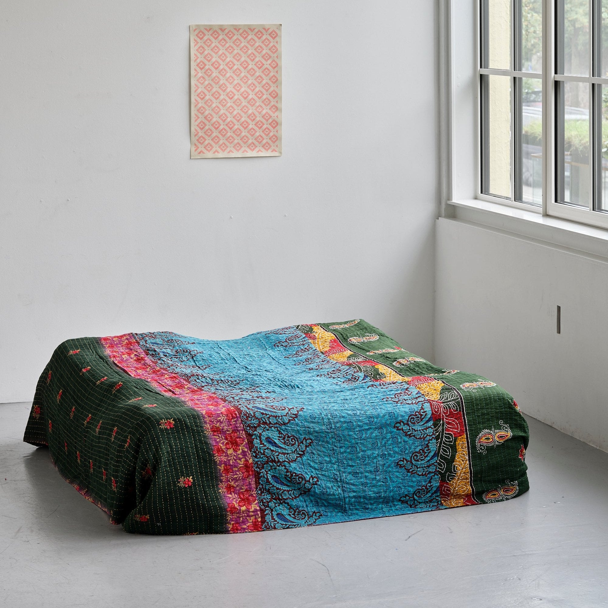 <tc>One-of-a-kind bedspread 240 x 260 cm</tc>