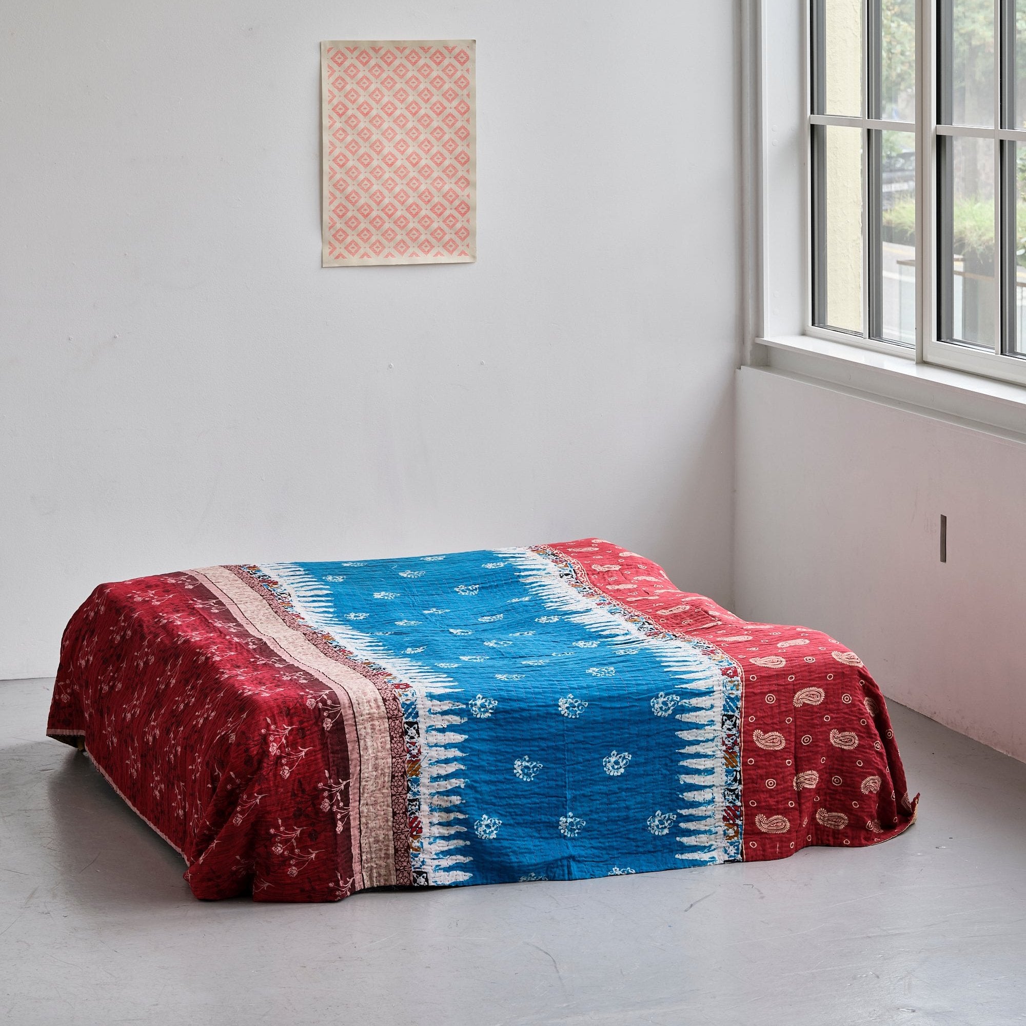 <tc>One-of-a-kind bedspread 240 x 260 cm</tc>