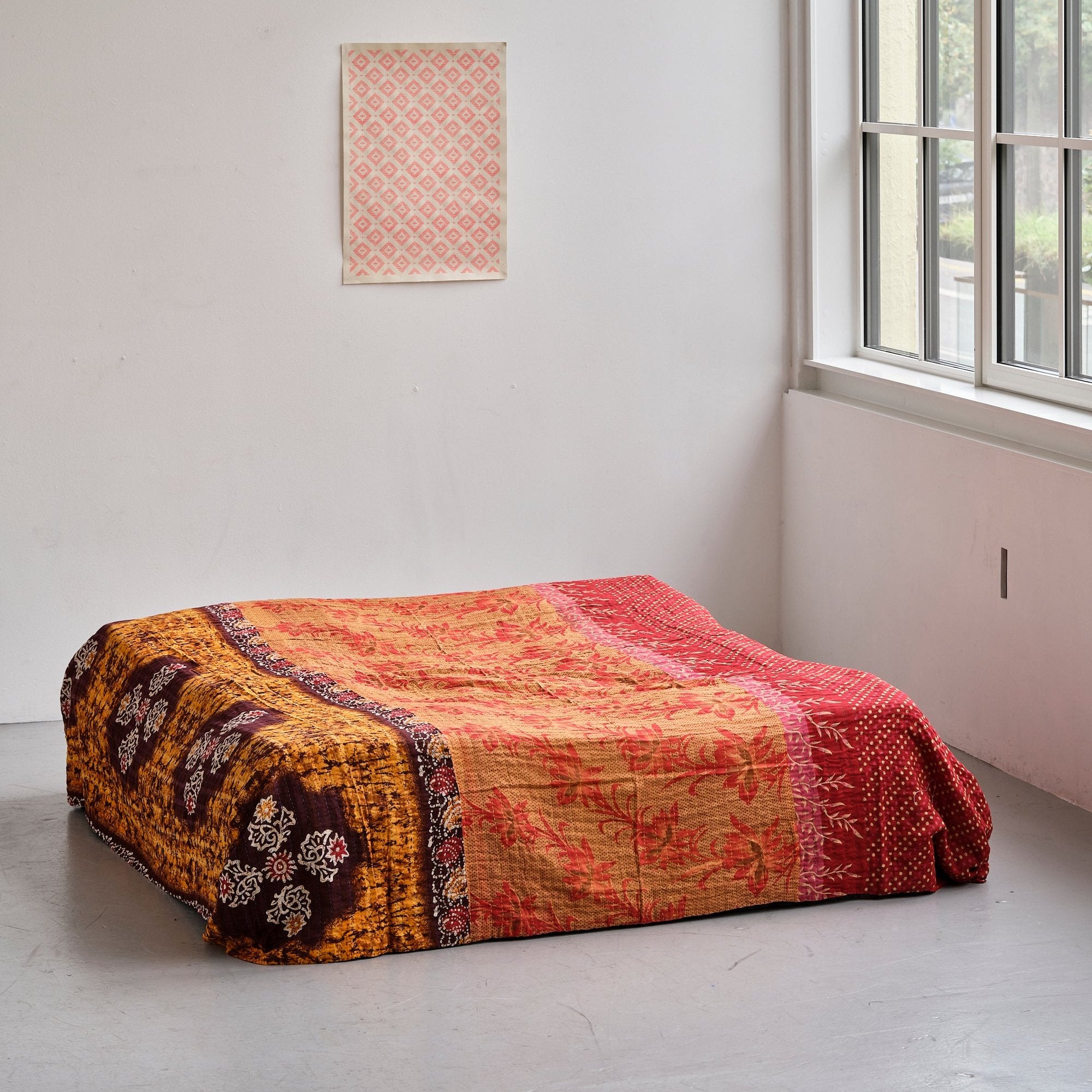 <tc>One-of-a-kind bedspread 240 x 260 cm</tc>