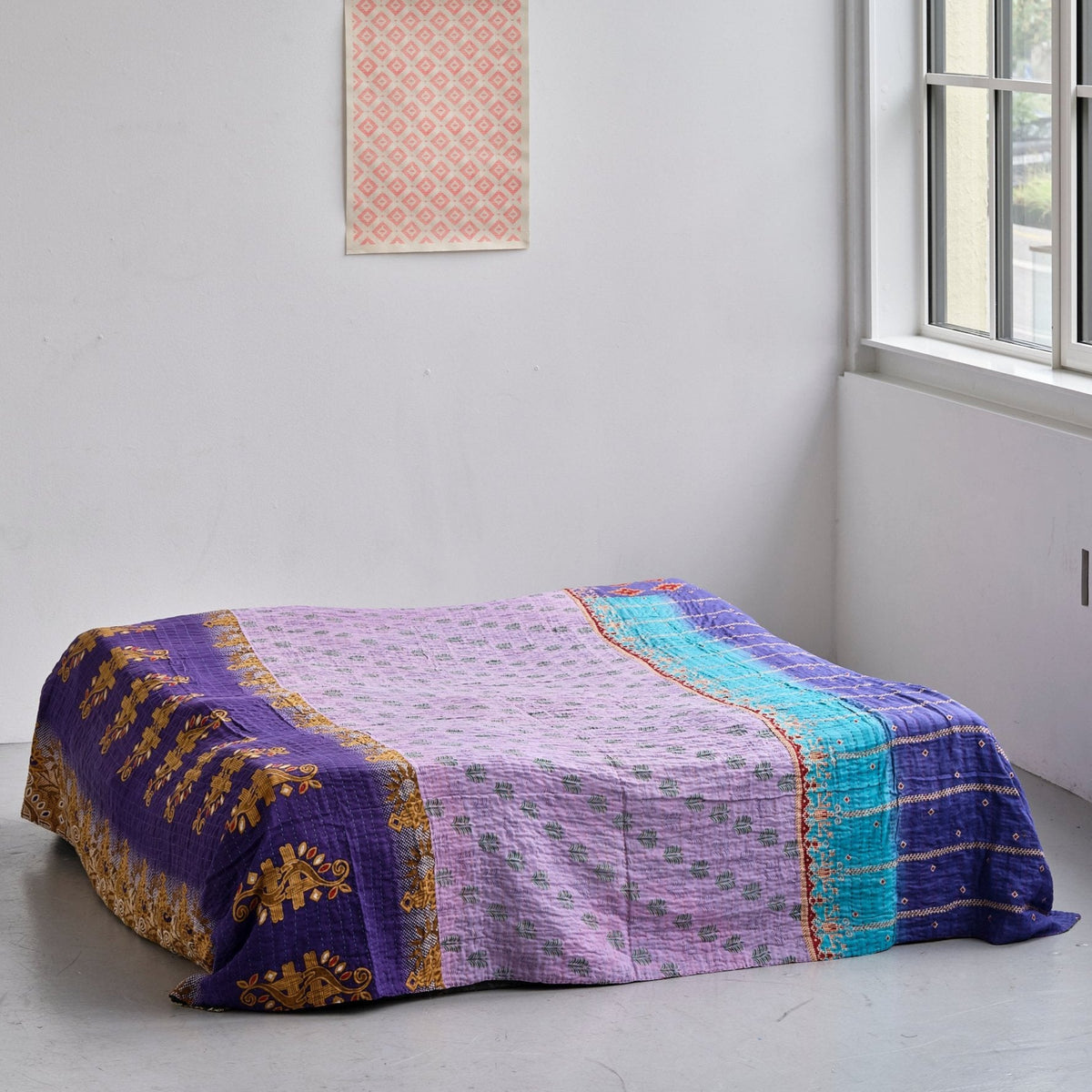 Unika sengetæppe 240 x 260 cm