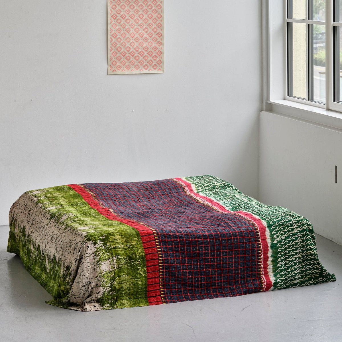 Unika sengetæppe 240 x 260 cm