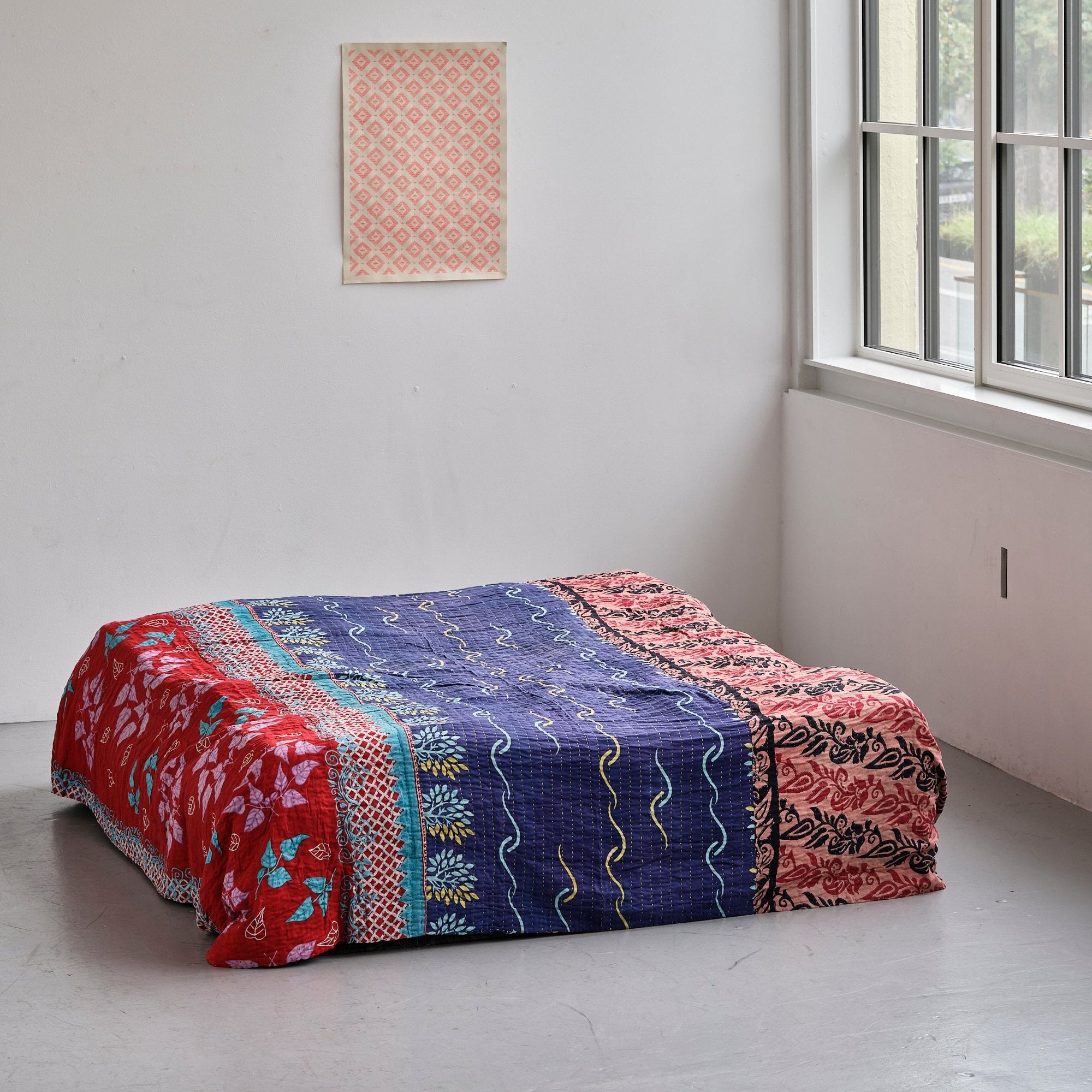 <tc>One-of-a-kind bedspread 240 x 260 cm</tc>