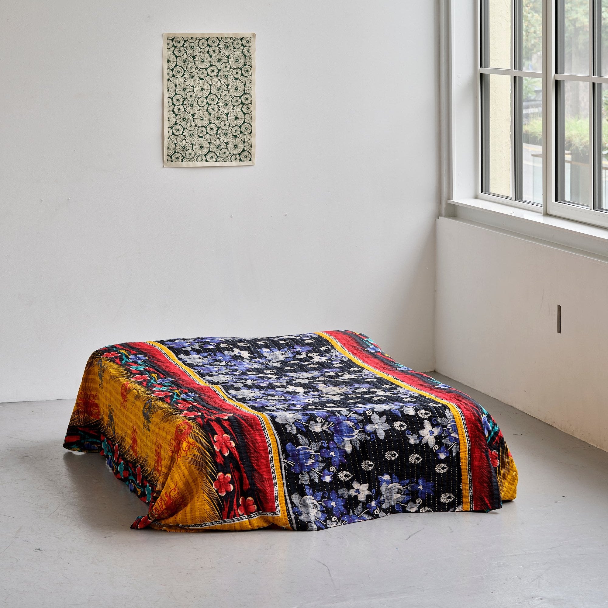 <tc>One-of-a-kind bedspread 220 x 250 cm</tc>