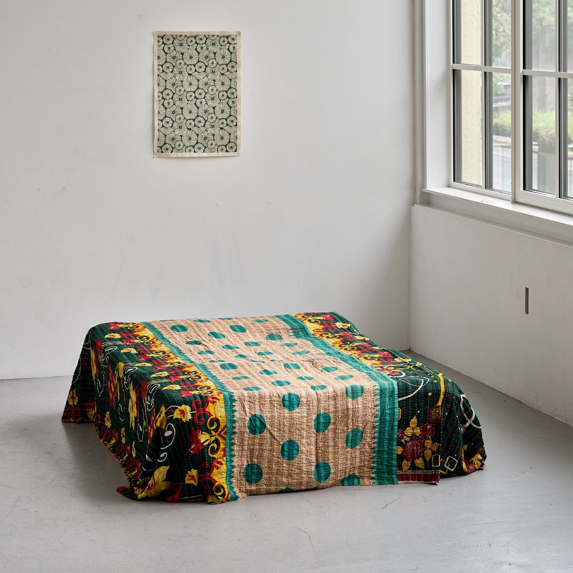 <tc>One-of-a-kind bedspread 220 x 250 cm</tc>