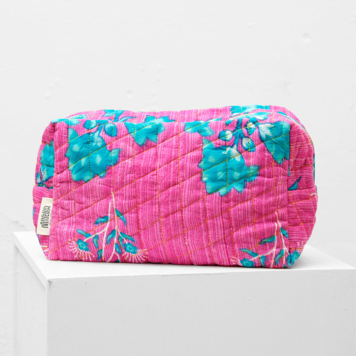 Sari toilettaske