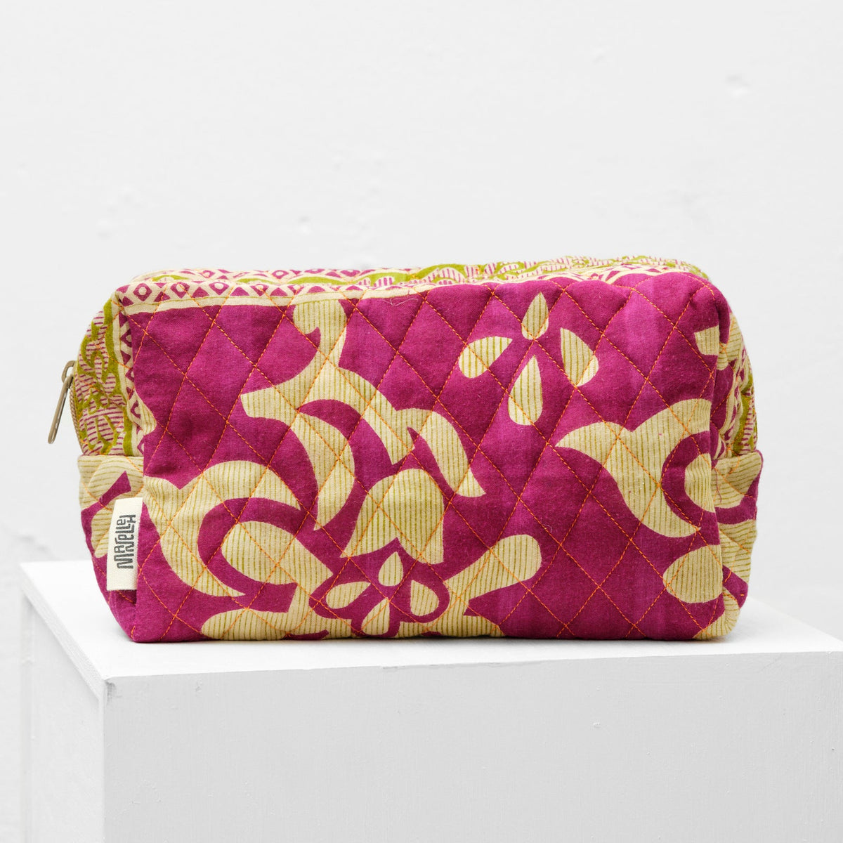 Sari toilettaske
