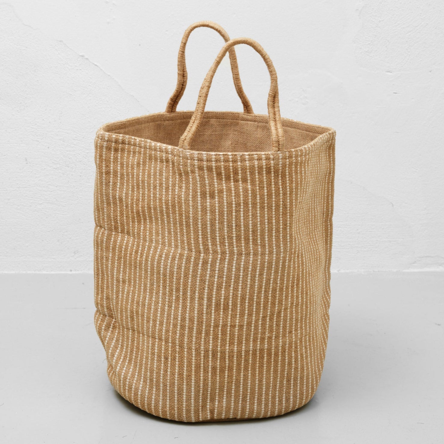 Basket for storage or laundry (white striped)