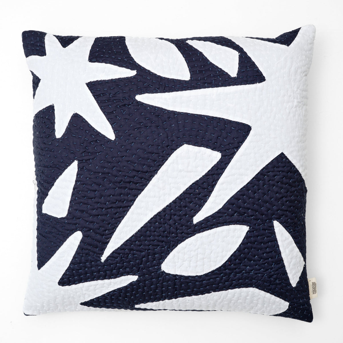 Quiltet pude 60 x 60 (Navy m. stjerner)