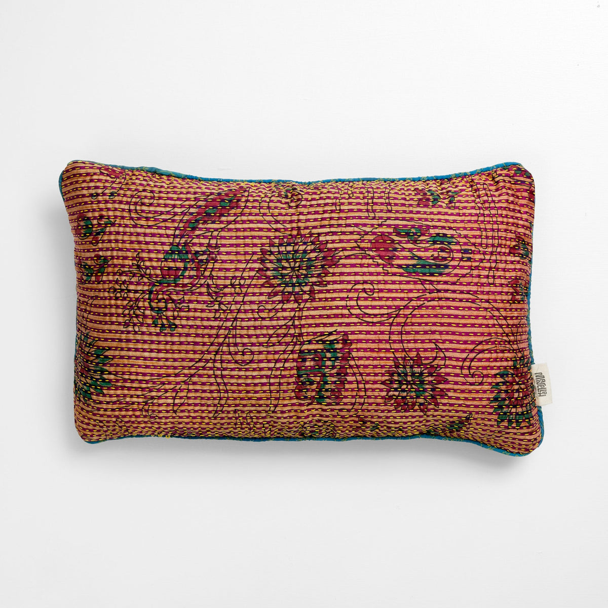 Unika kantha sari silkepude 30 x 50 cm