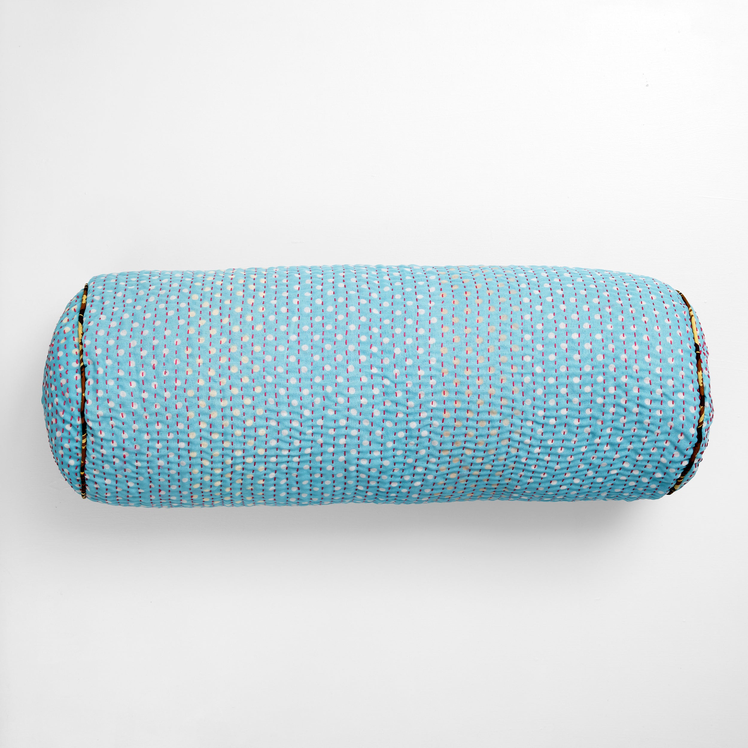 Sari cylinder silkepude Ø22 x 60