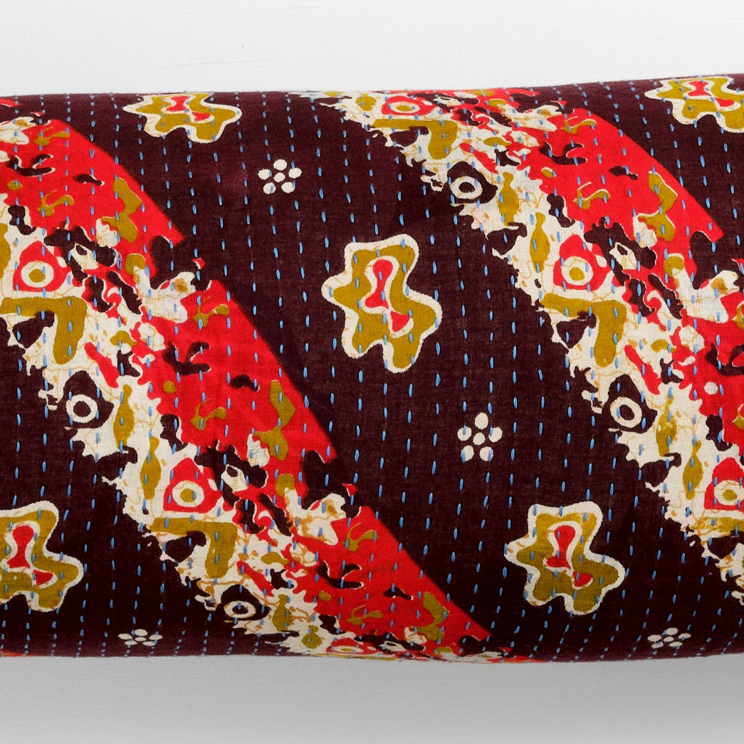 <tc>Unique kantha sari cotton pillow 60 x 60</tc>