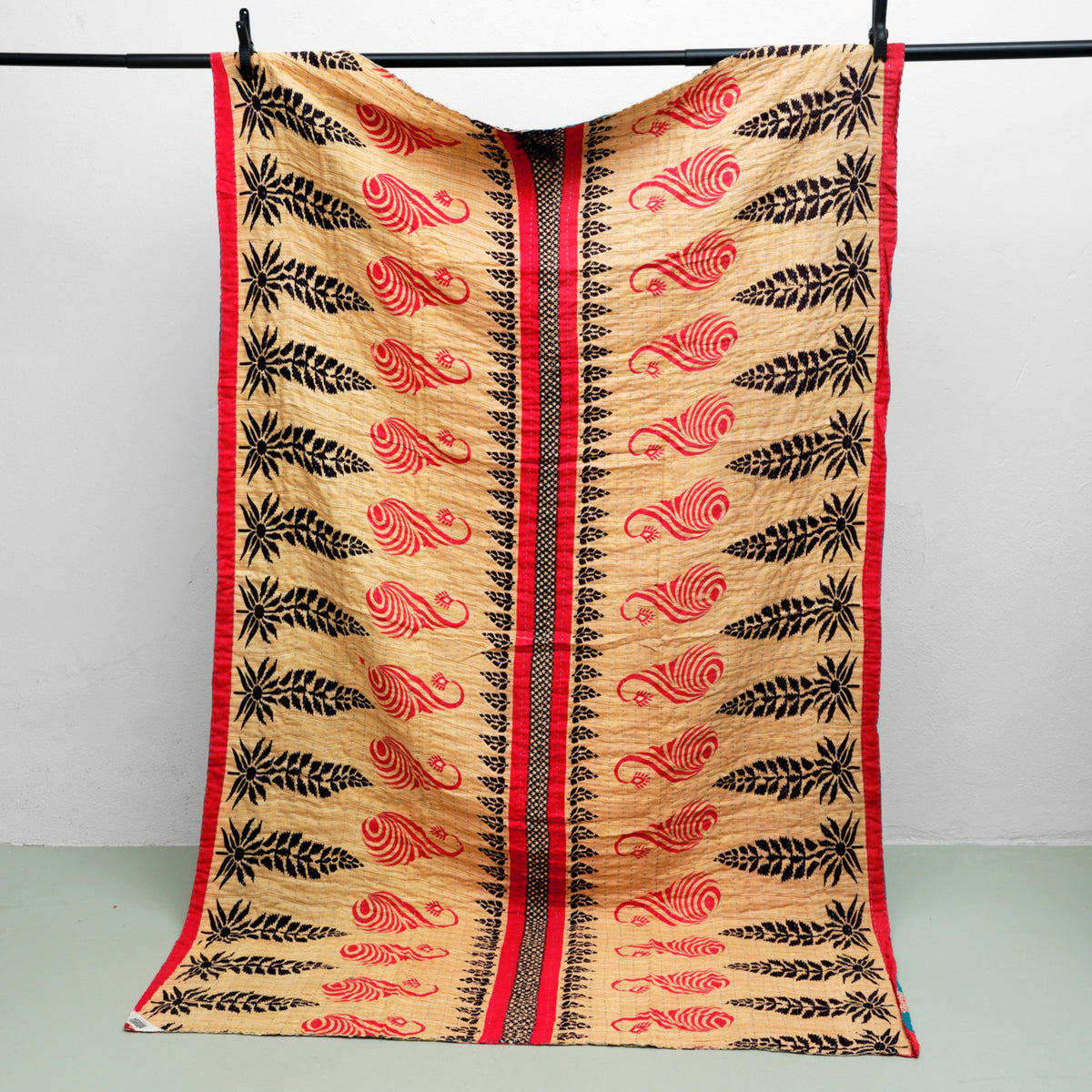 Unika sari kantha tæppe 120 x 200 cm