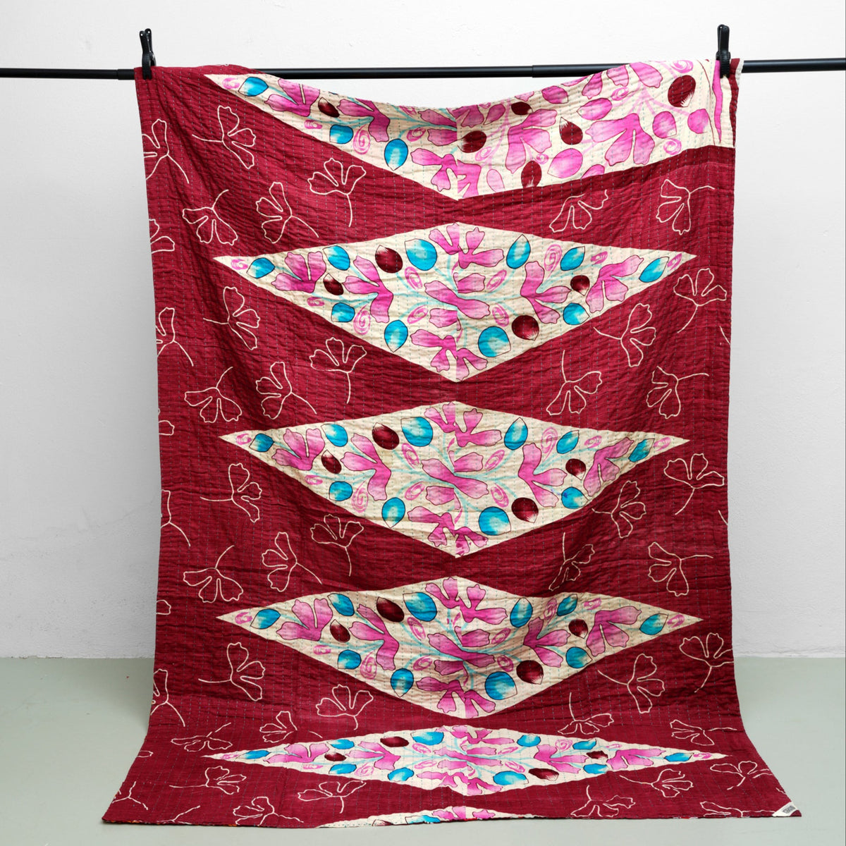 Unika sari kantha tæppe 140 x 200 cm