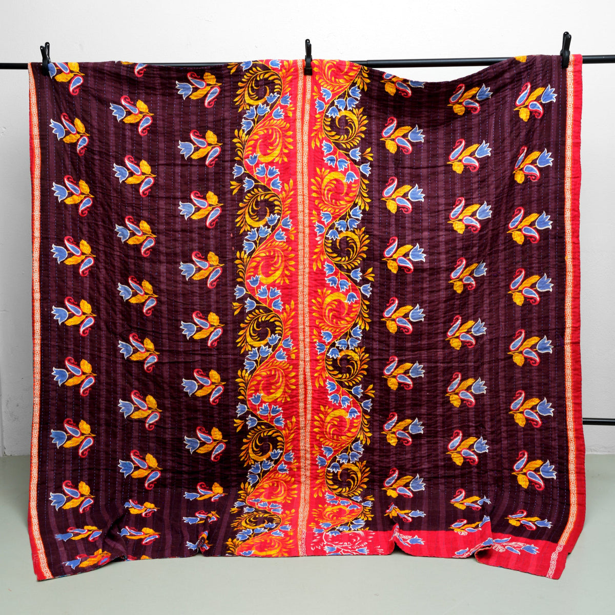 Unika sari kantha tæppe 200 x 200 cm