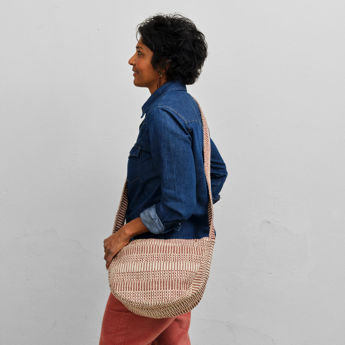 <tc>Belt bag (jute/ multicolored pattern)</tc>
