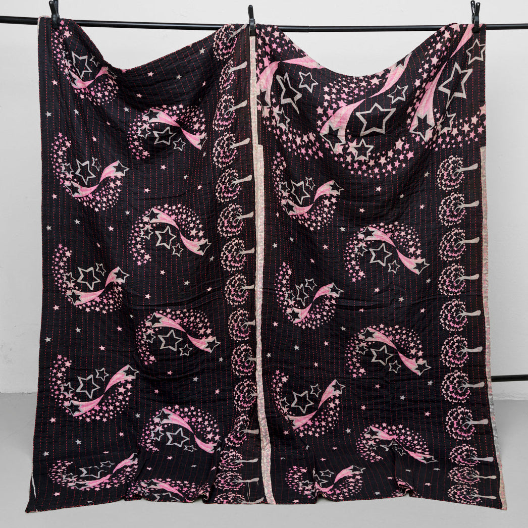 Unika sari kantha tæppe 200 x 200 cm