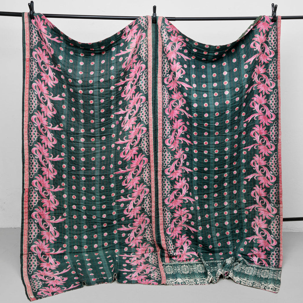 Unika sari kantha tæppe 200 x 200 cm