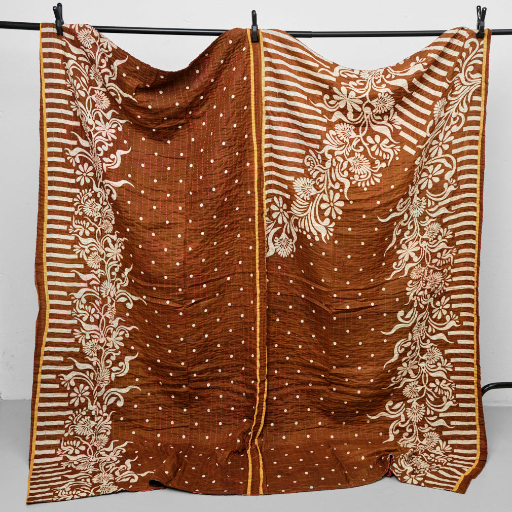 Unika sari kantha tæppe 200 x 200 cm