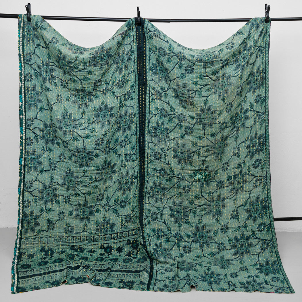 Unika sari kantha tæppe 200 x 200 cm