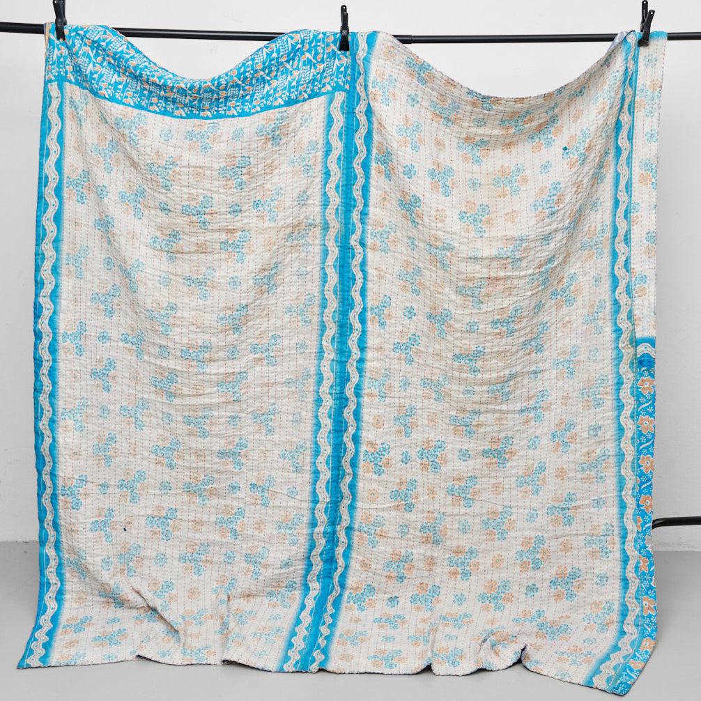 Unika sari kantha tæppe 200 x 200 cm