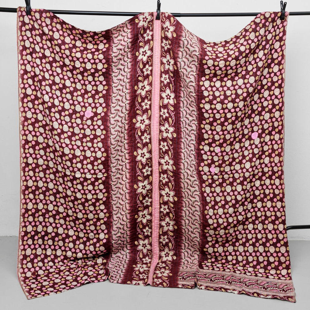 Unika sari kantha tæppe 200 x 200 cm