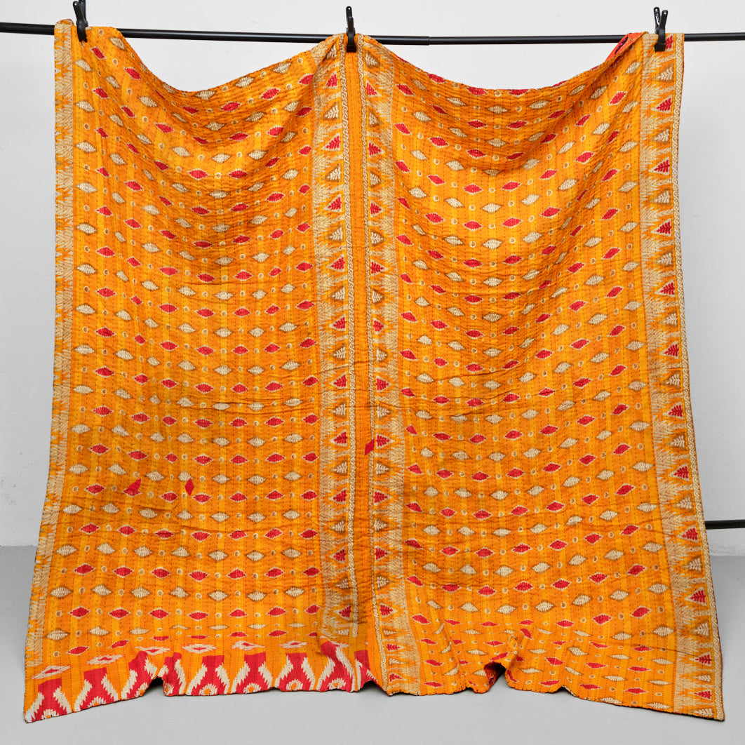 Unika sari kantha tæppe 200 x 200 cm